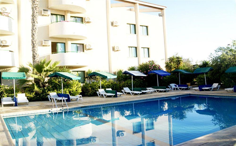 Mandalena Hotel Apartments Protaras Exterior foto